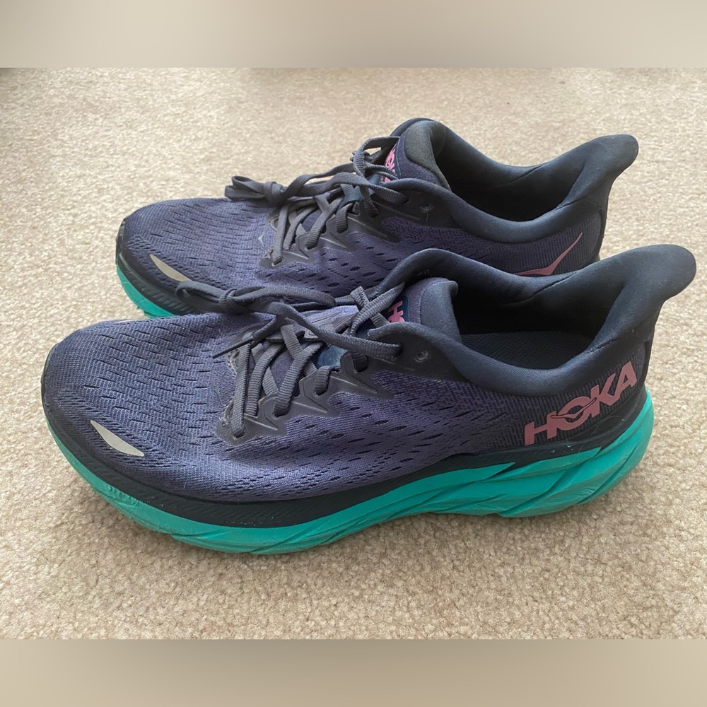 Hoka Clifton 8